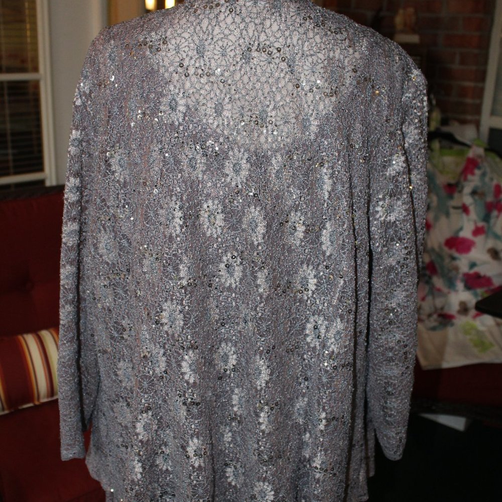 FORMAL DRESS - Picture 8 of 8